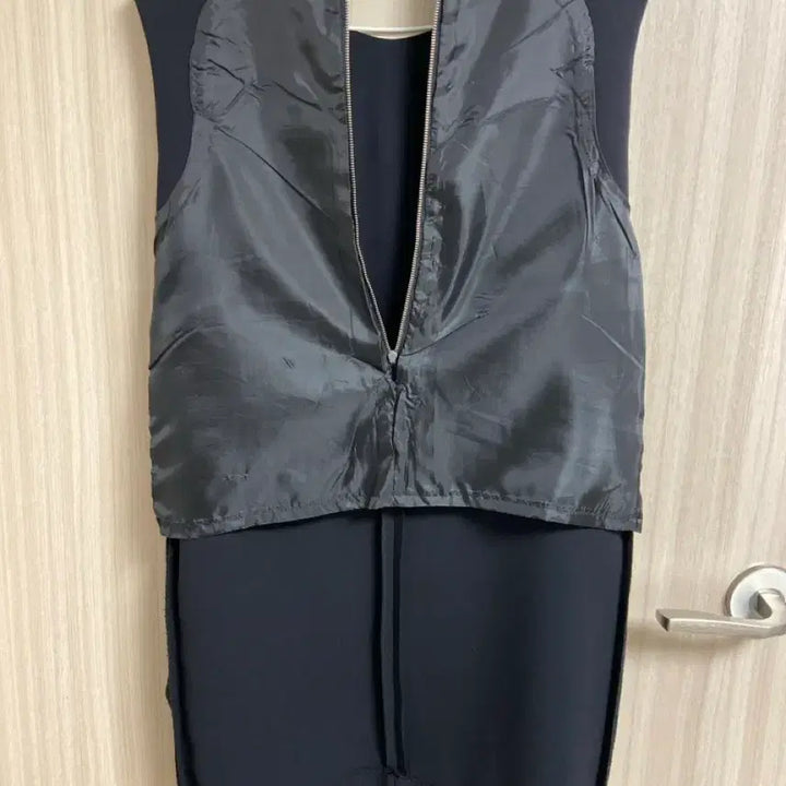 [BUNJANG] Minimalist Mini Dress / 미니 원피스 S
