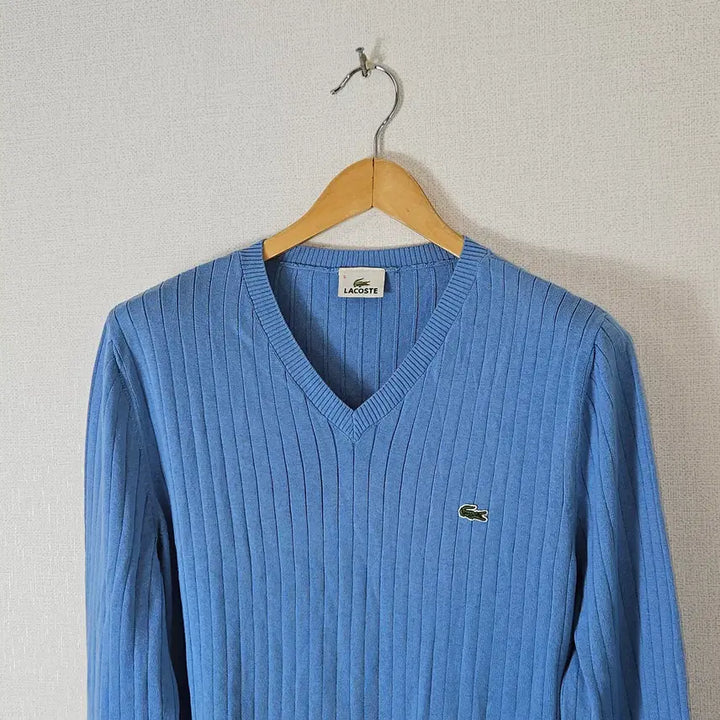 [BUNJANG] Lacoste Lightweight Silk V-Neck Long Sleeve Knit Top Size 5 (105) / 라코스테 경량 실크 브이넥 니트 긴팔티셔츠 롱슬리브 5 (105)