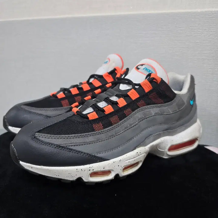 [BUNJANG] Nike Air Max 95 OG Grey/Orange Sneakers / 나이키 에어맥스 95 OG 그레이/오렌지