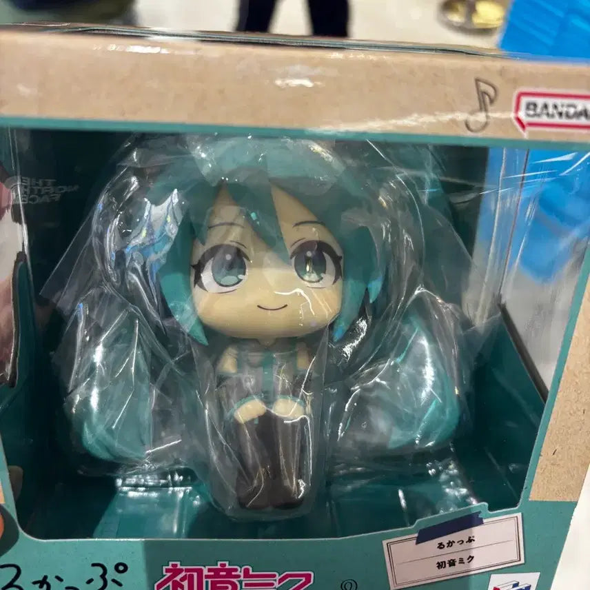 [BUNJANG] Megahouse Hatsune Miku Look Up Figure (Sealed) / 미쿠 룩업 미개봉품 메가하우스 판매합니다