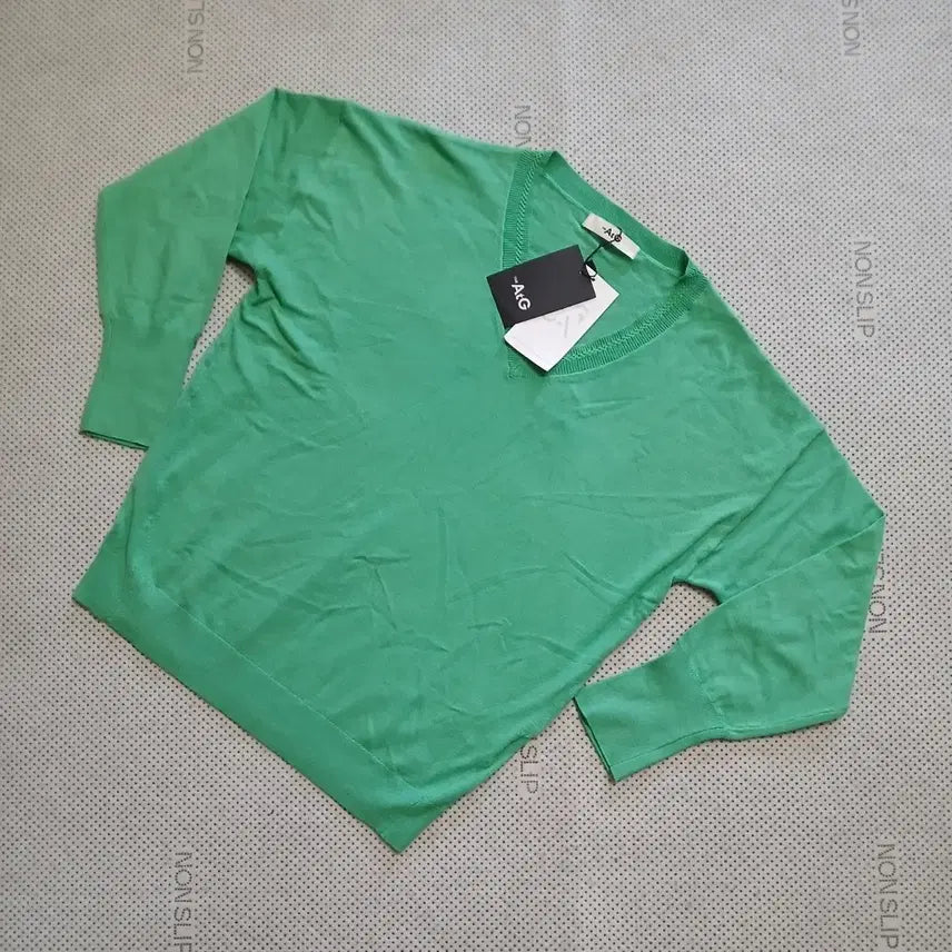 [BUNJANG] AtG V-neck Knit Green / AtG 브이넥 니트 그린 새상품
