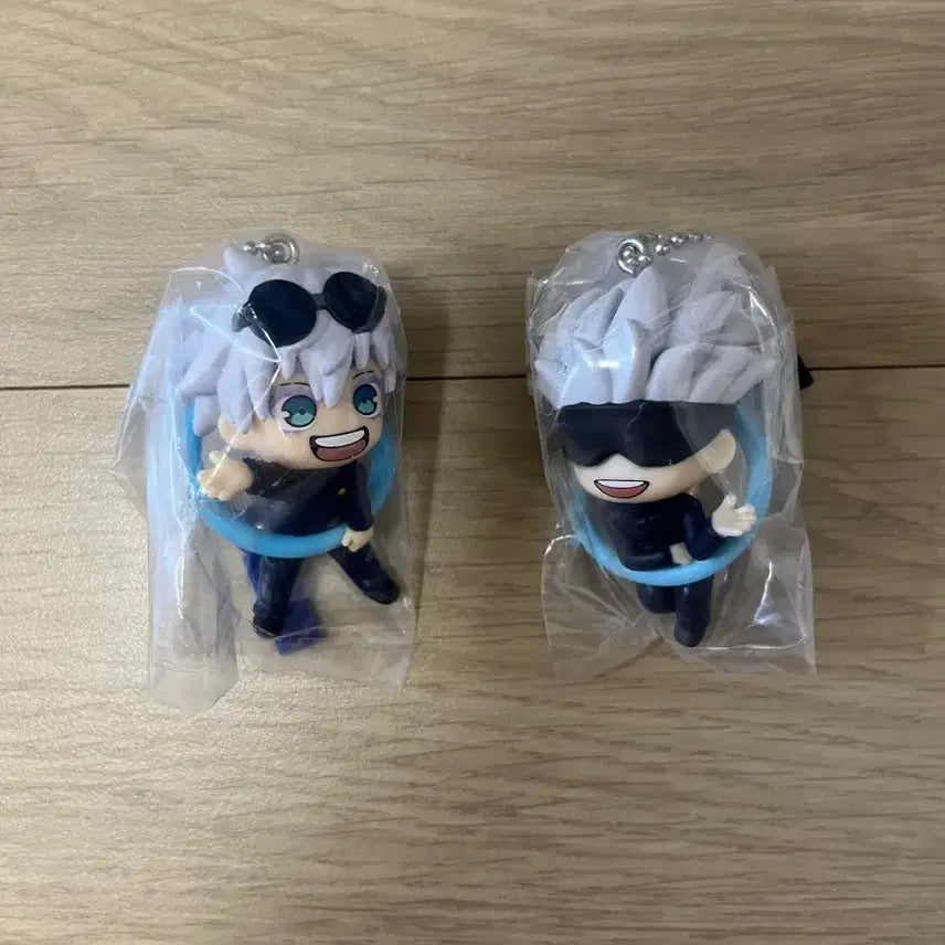 [BUNJANG] Jujutsu Kaisen Gojo Konnichiwa Ring 1st &amp; 2nd Edition Bundle Set (Sealed) / 주술회전 곤니치와링 1탄 2탄 고죠 판매합니다. 미개봉 상품 일괄