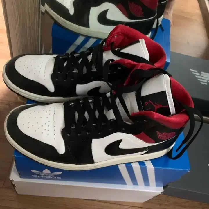 [BUNJANG] Air Jordan 1 Mid Gym Red GS / 조던1 미드 짐레드