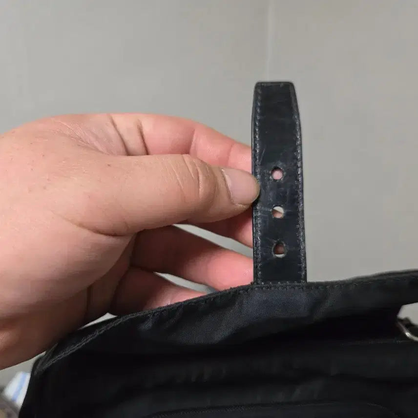 [BUNJANG] Prada Re-Nylon Messenger Bag / 프라다 리나일론 메신저백 팝니다