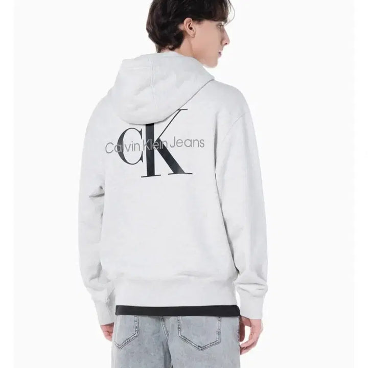 [BUNJANG] Calvin Klein Jeans Monogram Back Logo Hoodie Light Grey / 캘빈클라인 진 모노그램 백 로고 후드티 새상품