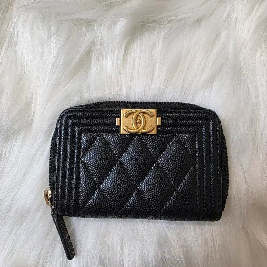 [BUNJANG] Chanel Boy Black Caviar Zipped Wallet / 샤넬 보이 블랙 캐비어 지퍼돌이