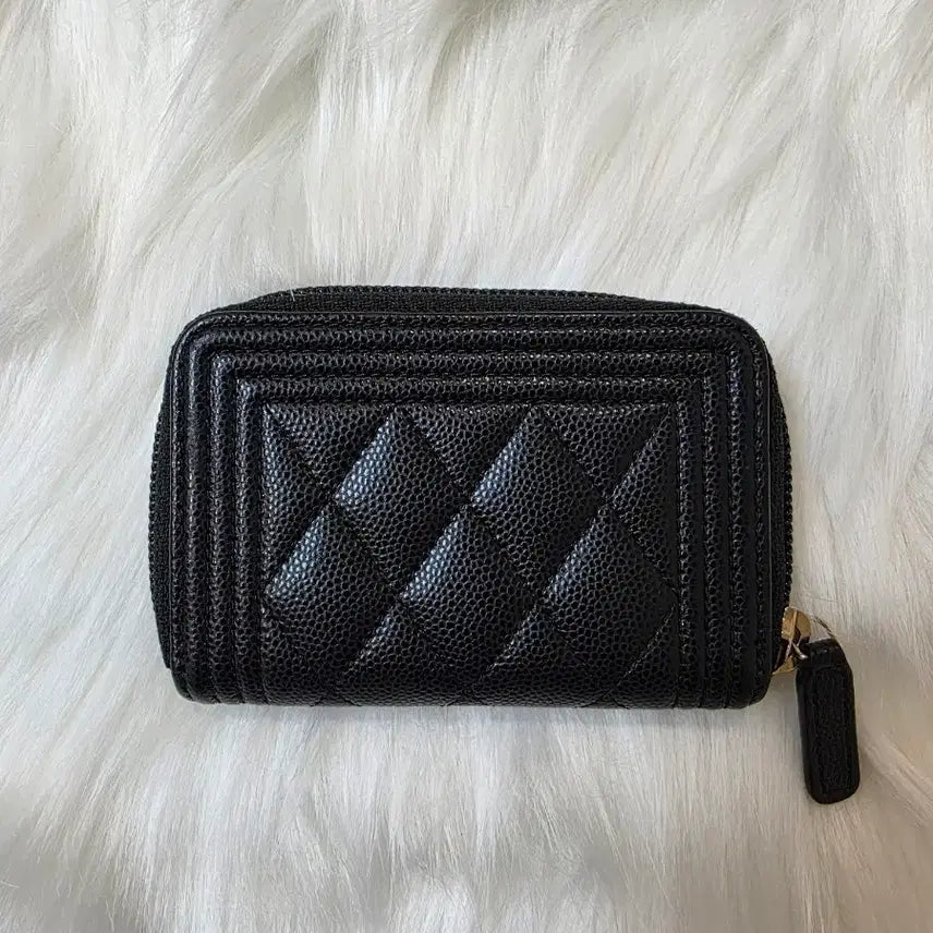 [BUNJANG] Chanel Boy Black Caviar Zipped Wallet / 샤넬 보이 블랙 캐비어 지퍼돌이