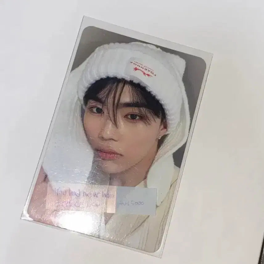 [BUNJANG] ZB1 (ZEROBASEONE) Park Gunwook Rabbit Hat Photocard / 마지막가격내림)제로베이스원 제베원 토끼모자 박건욱 포카