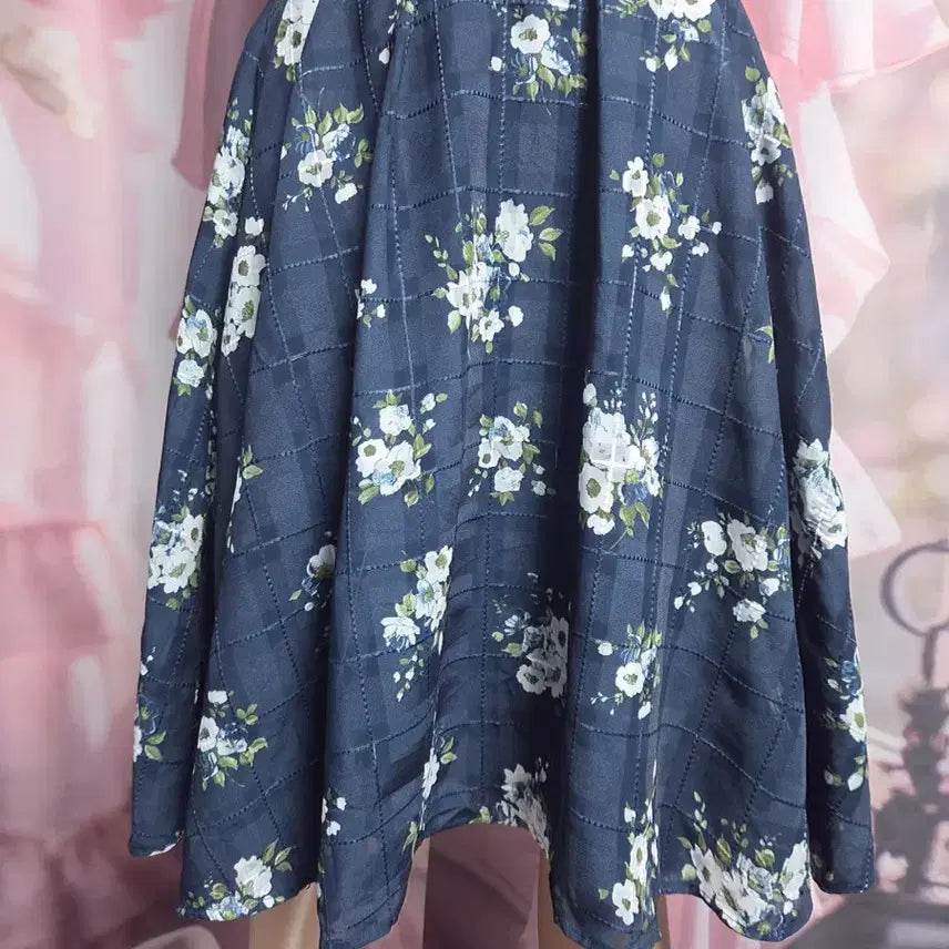 [BUNJANG] Axisfarm Flowery Skirt / 엑시즈팜 플라워 화사한 스커트