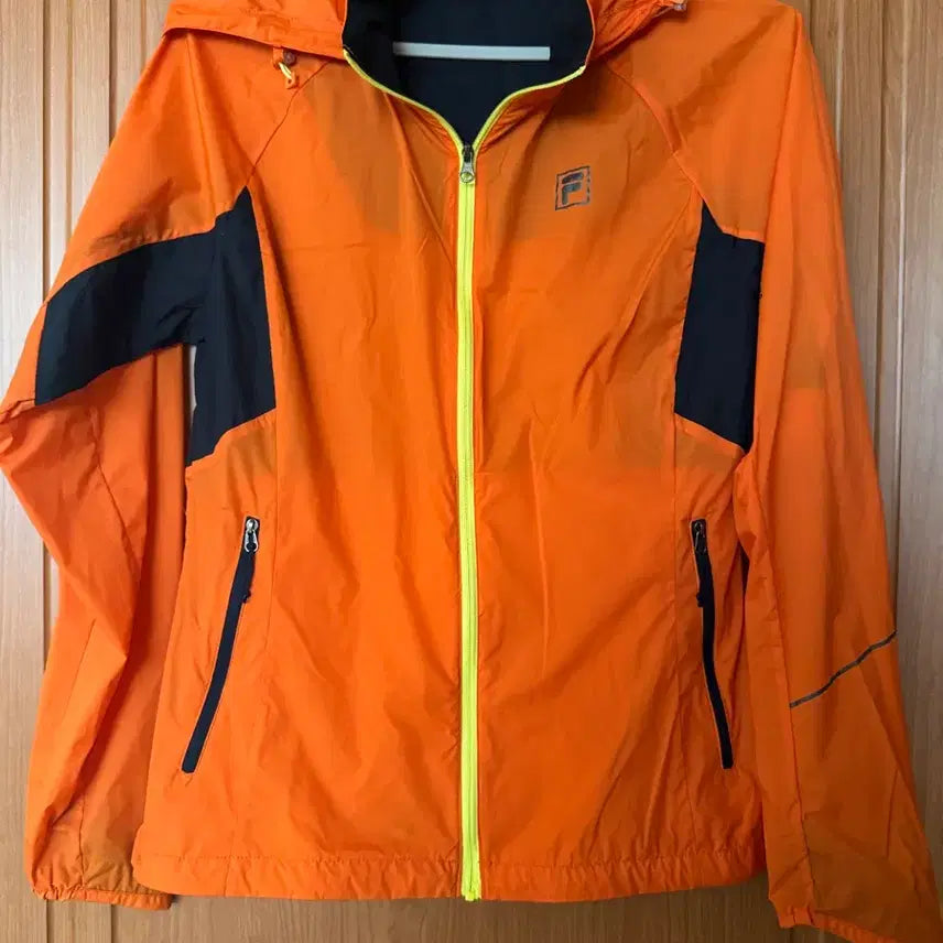 [BUNJANG] Fila Orange Windbreaker Jacket / 휠라 오렌지색 바람막이 접퍼