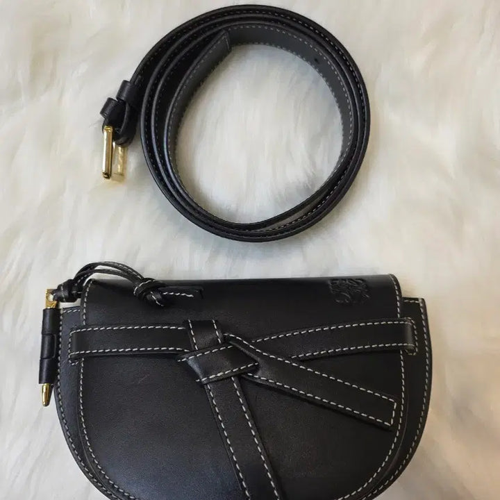 [BUNJANG] Loewe Gate Mini Bag Black / 로에베 게이트백 미니