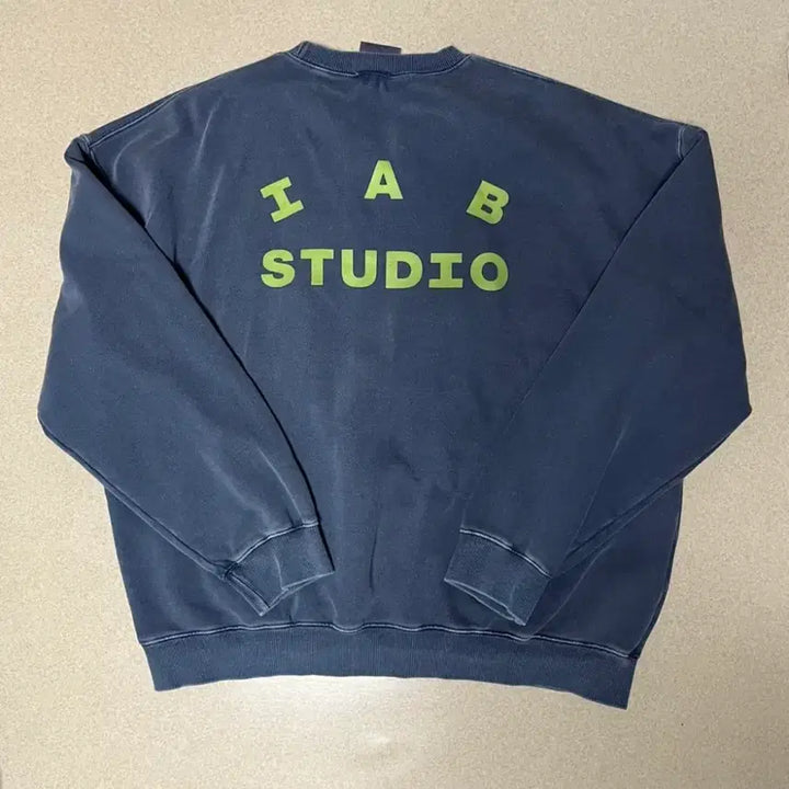 [BUNJANG] IAB STUDIO Pigment Navy L / IAB STUDIO 피그먼트 네이비 L