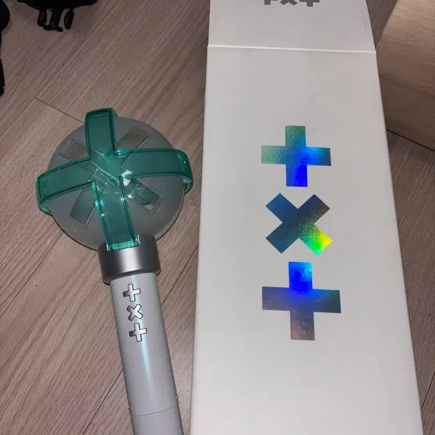 [BUNJANG] TXT MOABONG Ver. 2 Lightstick / 투모로우바이투게더 모아봉 2