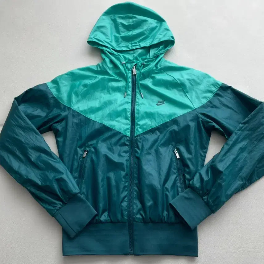 [BUNJANG] Nike Windrunner Jacket / 나이키 윈드러너 바람막이 자켓