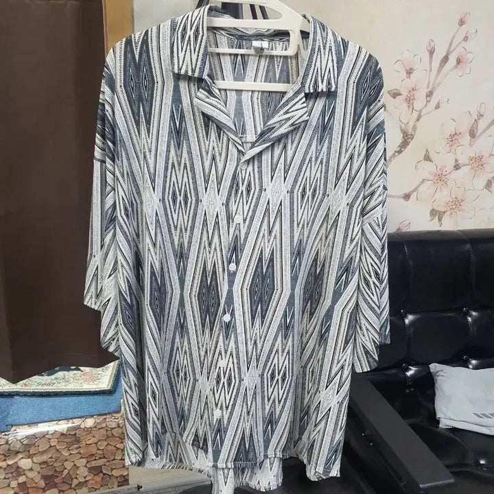 [BUNJANG] Geometric Pattern Short Sleeve Shirt / 기하학 패턴 셔츠 남방 반팔 빅오버