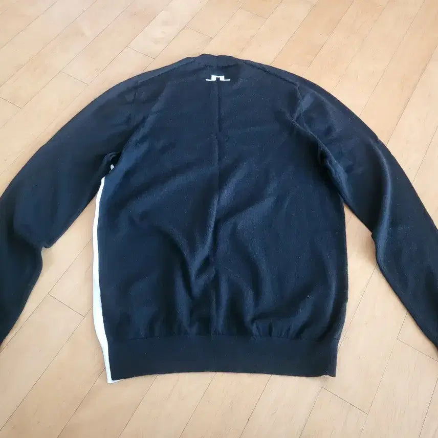 [BUNJANG] J.Lindeberg Knit Sweater / 제이린드버그 블랙/화이트 니트 스웨터95