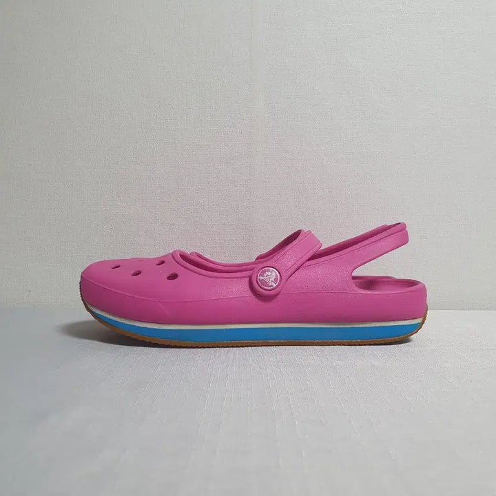 [BUNJANG] Crocs Retro Mary Jane Sandals Pink W7 / 240mm 크록스 레트로 메리제인 샌들 핑크 W7