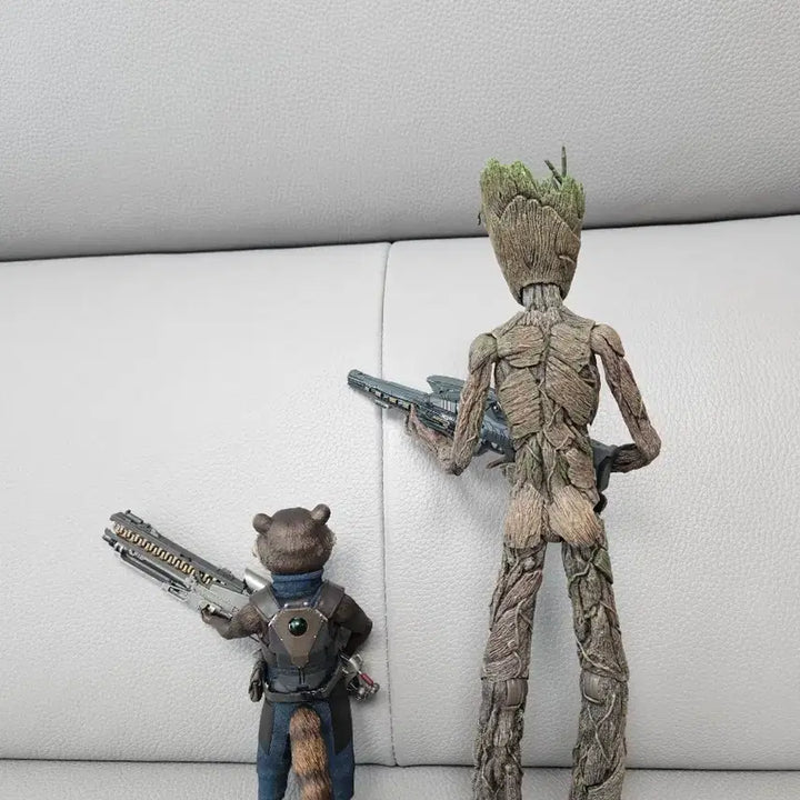 [BUNJANG] Hot Toys Rocket &amp; Groot Infinity War Bundle / 핫토이 로켓 구루트 합본 인피니티워