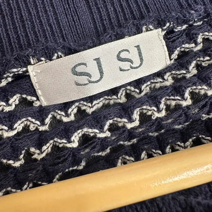 [BUNJANG] SJSJ Navy Pattern Short-Sleeve Knit Cardigan / SJSJ 네이비 패턴 반팔 니트 가디건 F