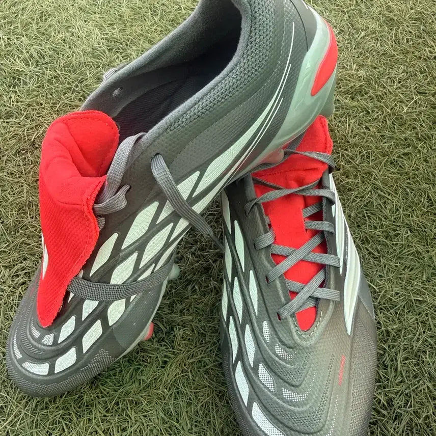 [BUNJANG] Adidas Predator 26 TF League AG Launch Pack Soccer Cleats (255) / 아디다스 프레데터26TF 리그AG(255)런칭팩