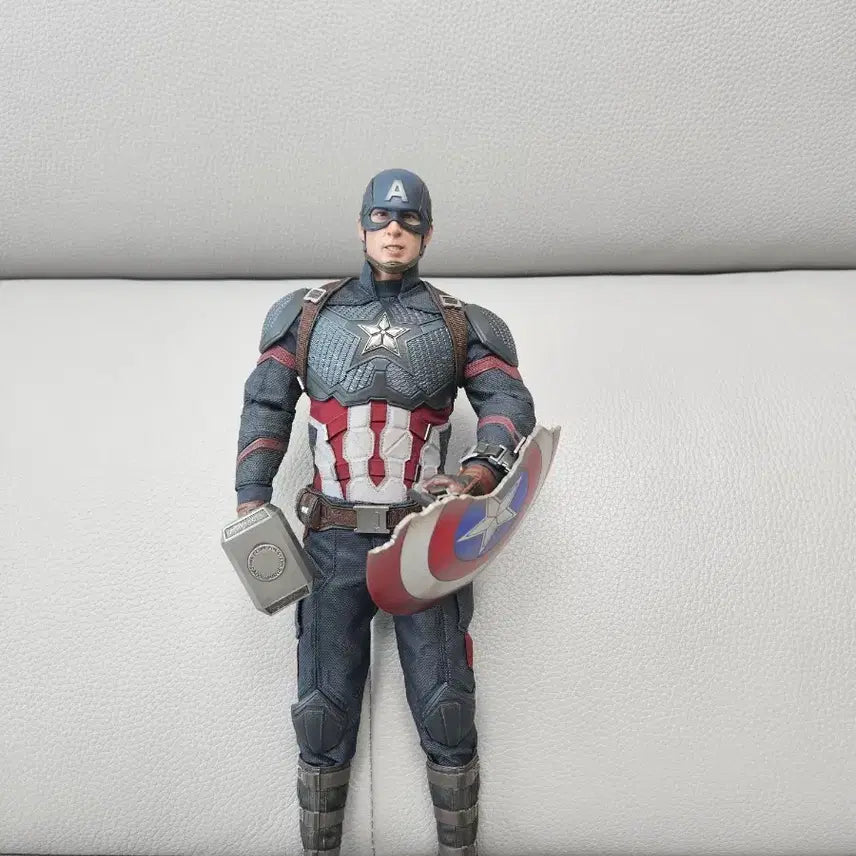 [BUNJANG] Hot Toys Avengers: Endgame Captain America Figure / 핫토이 어벤져스 엔드게임 캡틴아메리카