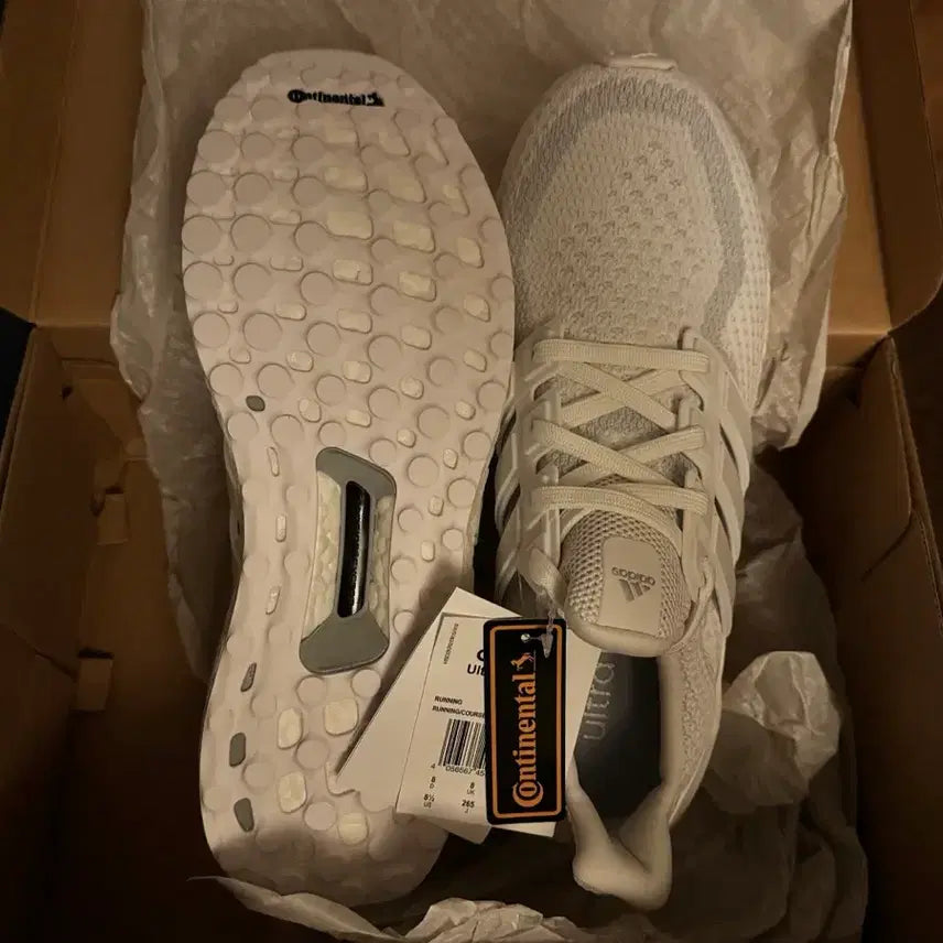 [BUNJANG] Adidas Ultraboost 20 Triple White Sneakers / 아디다스 울트라부스트20트리플화이트