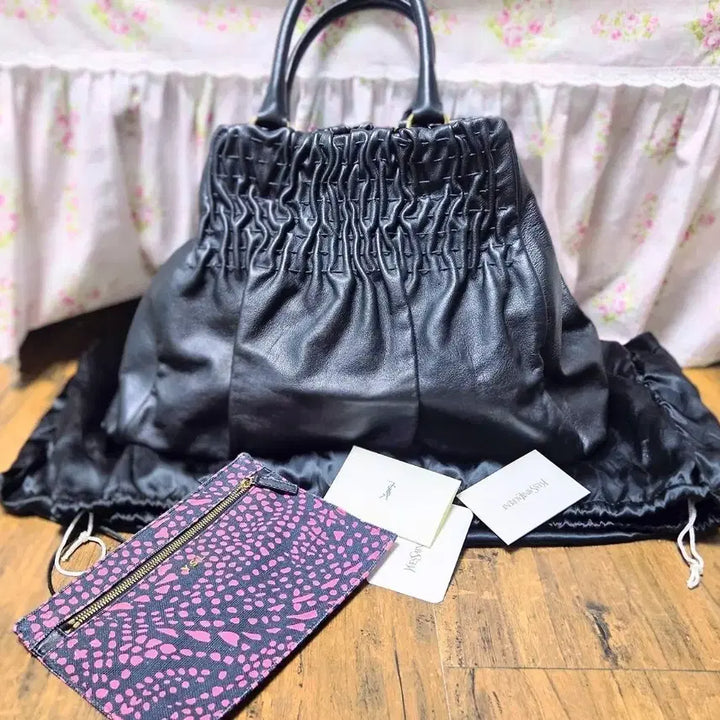 [BUNJANG] Saint Laurent Black Leather Shirring Tote Bag with Pouch / 입생로랑 블랙 레더 셔링 토트백 + 파우치 정품