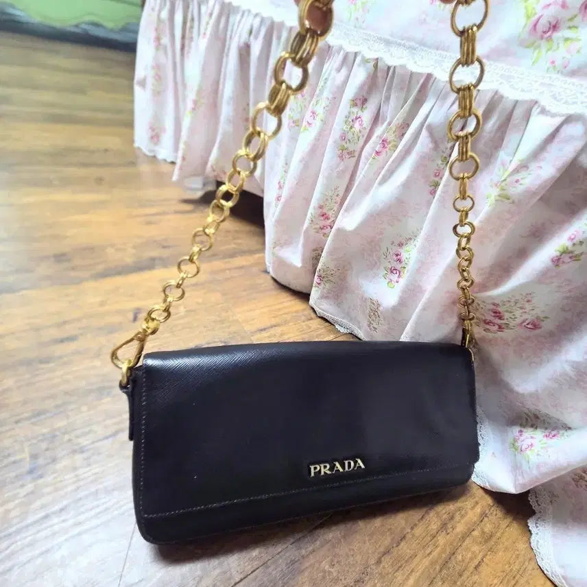[BUNJANG] Prada Saffiano Black Gold Chain Shoulder Bag / 프라다 사피아노 블랙 금장 체인 백 정품