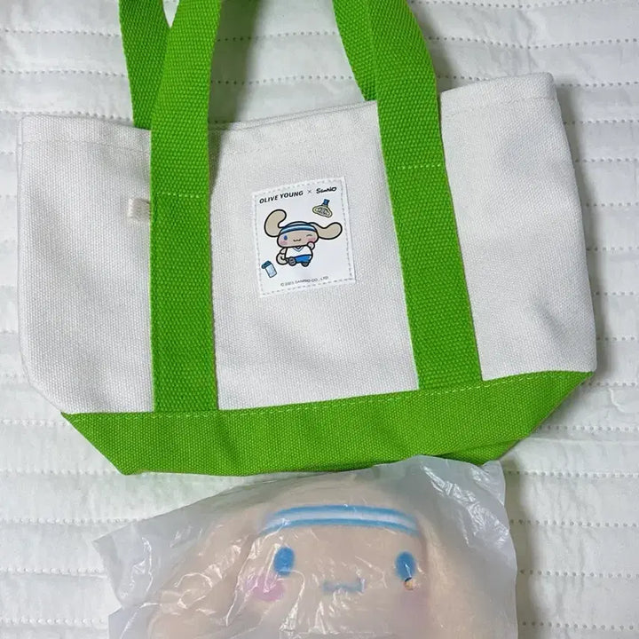 [BUNJANG] Sanrio Cinnamoroll Tote Bag / 올리브영 산리오 토트백 가방 시나모롤 태닝 시나모롤