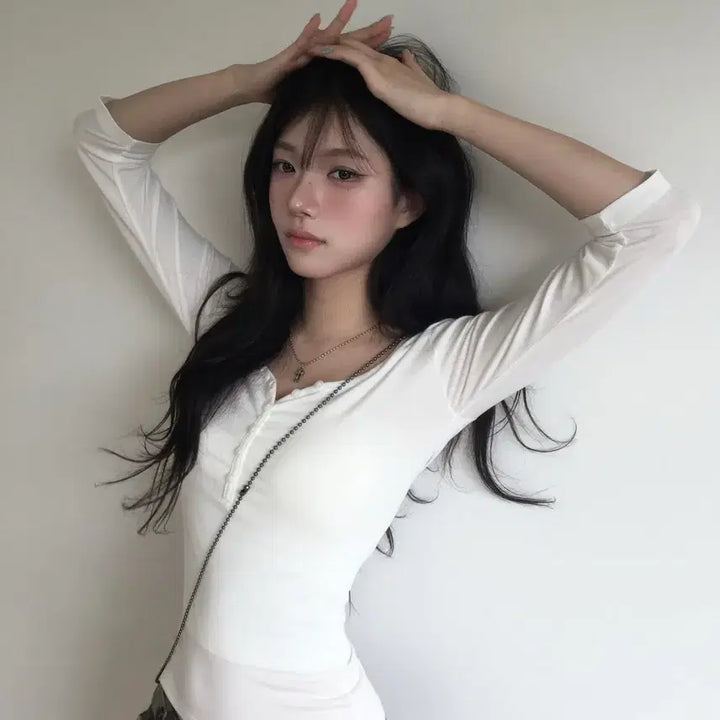 [BUNJANG] Modi Mood Deep U-Neck 7-Point Sleeve T-Shirt / 모디무드 MOMU 딥 유넥 단추 7부 티셔츠