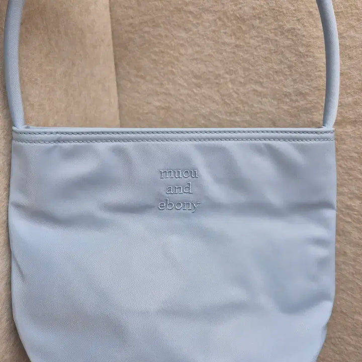 [BUNJANG] Mookoo &amp; Ebony Shoulder Bag Sky Blue / 무쿠앤에보니 숄더백 하늘색
