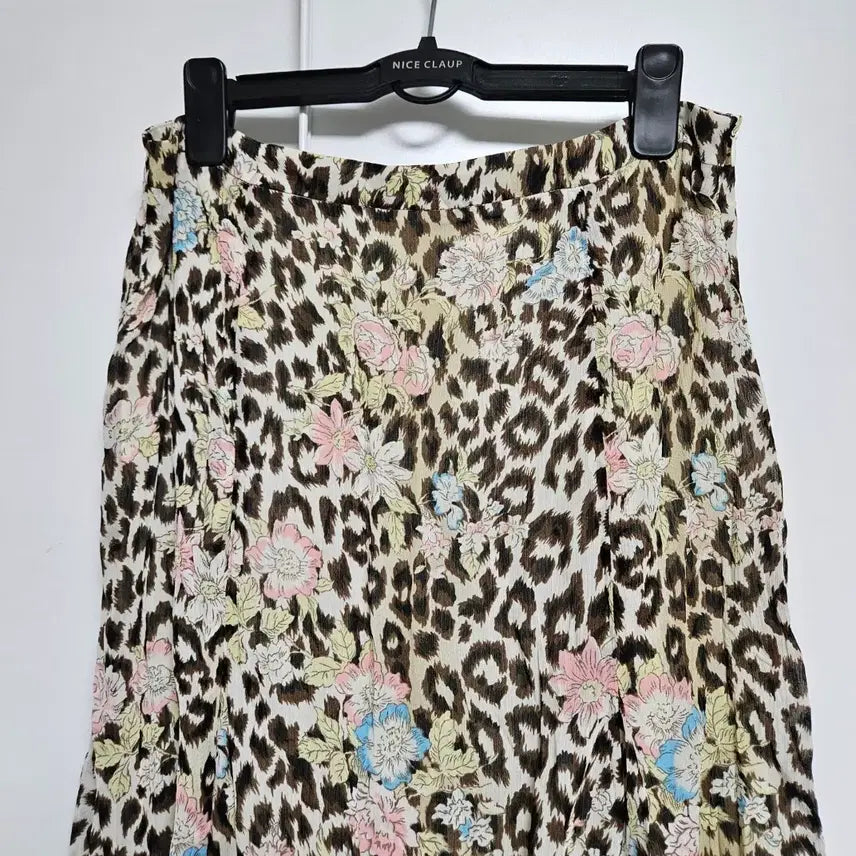 [BUNJANG] MODE EYE Leopard Flower Skirt (Size 77) / (새상품) 모드아이 레오파드 플라워 스커트 (77)