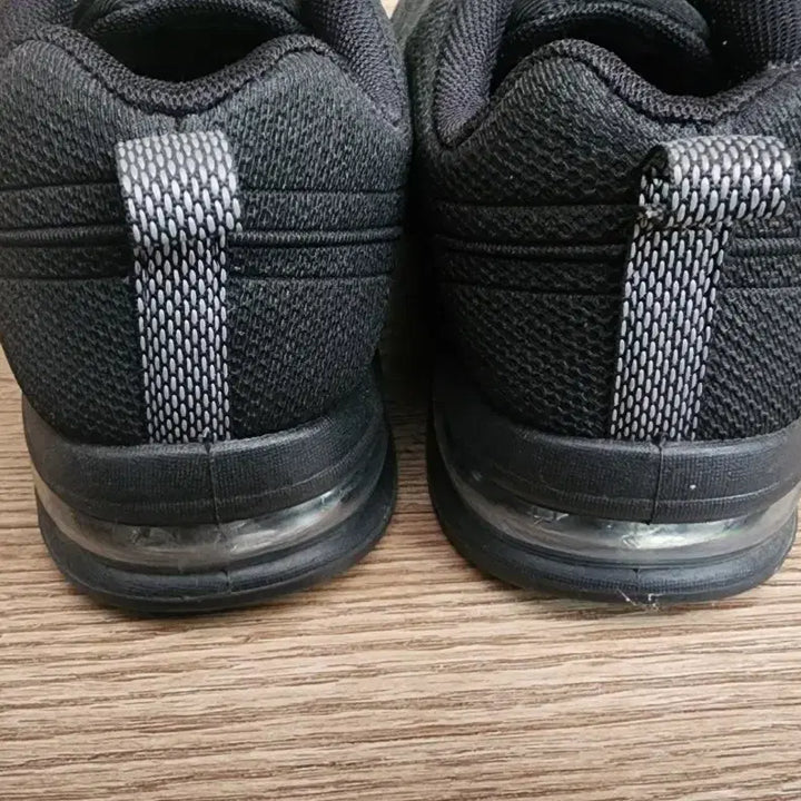 [BUNJANG] CAF Black Sneakers 230 / CAF 블랙 스니커즈 운동화230