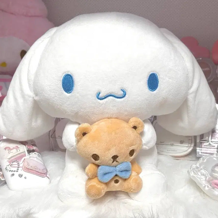 [BUNJANG] Cinnamoroll Medium Plush / 급처: 시나모롤 중형 인형