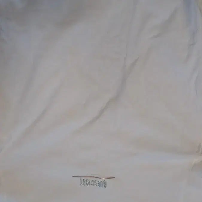 [BUNJANG] Guess 1981 White Short Sleeve T-Shirt - Size S / 게스 1981 흰색 반팔 티셔츠S