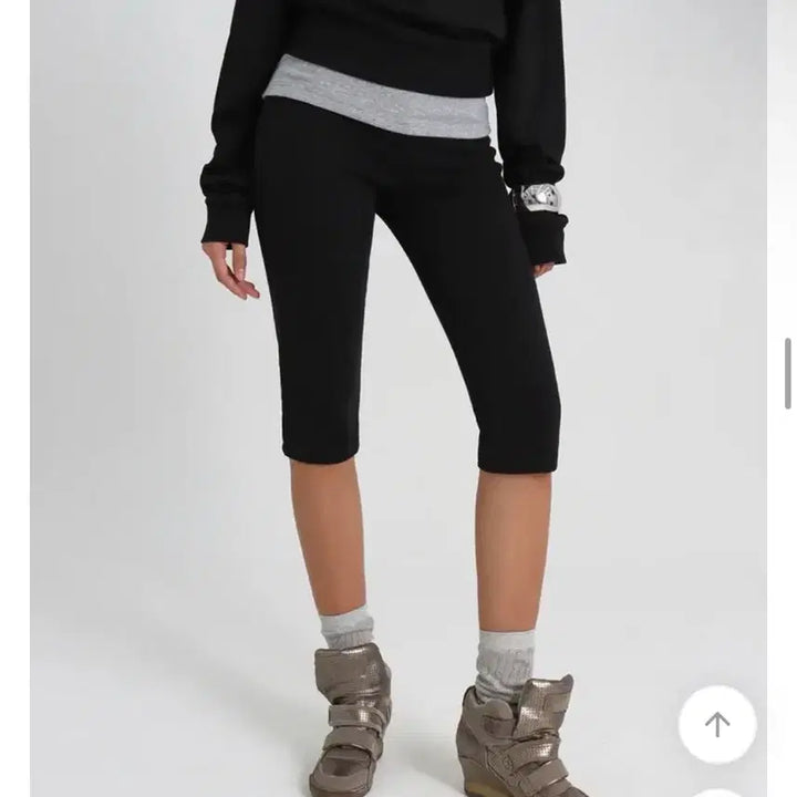 [BUNJANG] Black Up [B-BASIC] Light Sweat Capri Pants / 블랙업 [B-BASIC] 라이트 스웨트 카프리 팬츠