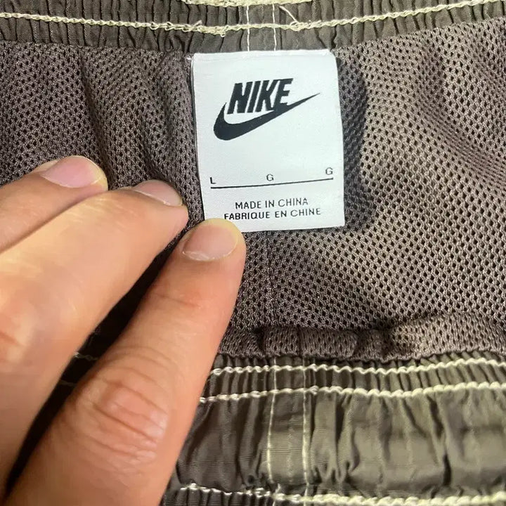 [BUNJANG] Nike Swoosh Shorts Size L / 나이키 스우시 반바지 L사이즈