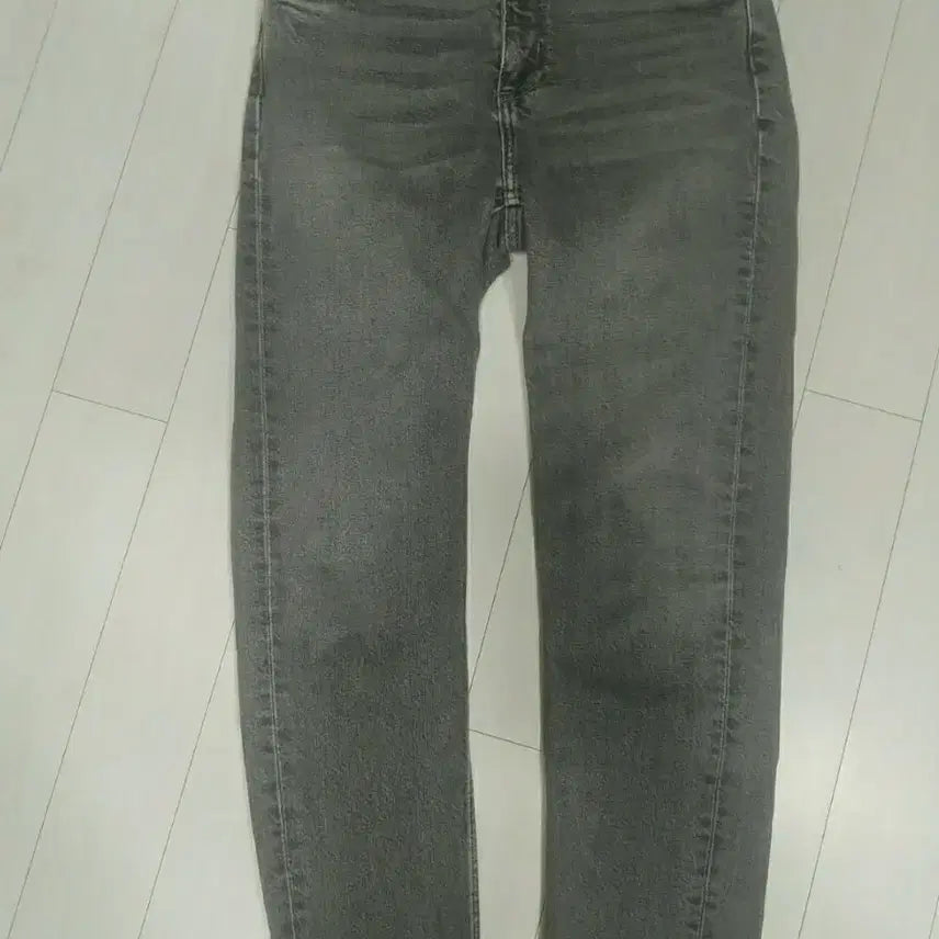 [BUNJANG] Zara Grey Washed Denim Jeans / 자라 그레이 워싱 데님 청바지