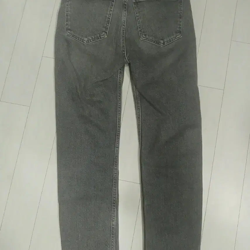 [BUNJANG] Zara Grey Washed Denim Jeans / 자라 그레이 워싱 데님 청바지