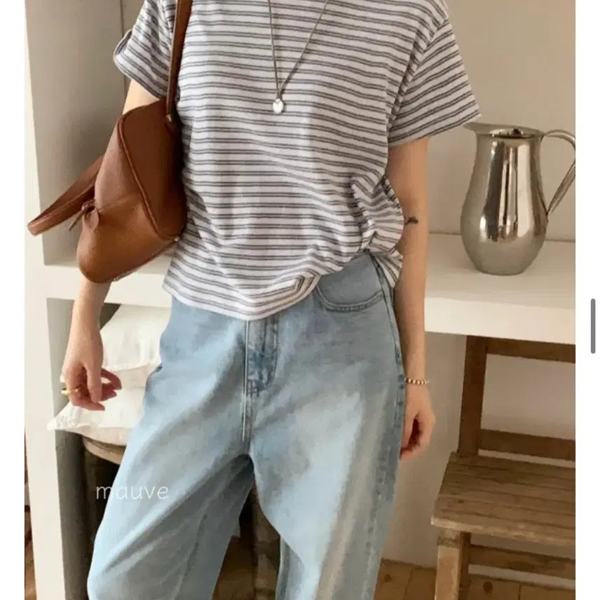 [BUNJANG] Stunning Pony Stripe Short-Sleeve T-Shirt Steel Blue / 스터닝 포니 스트라이프 반팔티 스틸블루