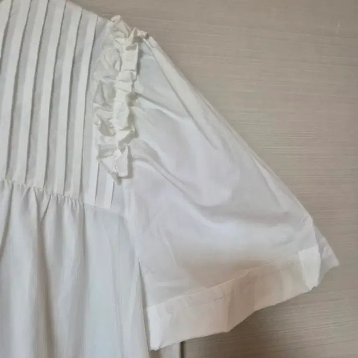 [BUNJANG] White Puff Short-Sleeve Mini Dress / 화이트 퍼프 반팔 원피스