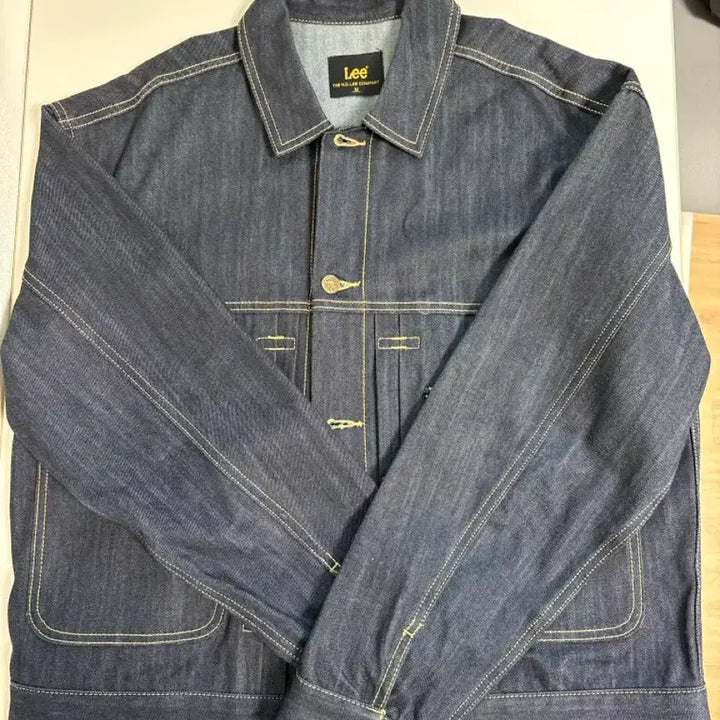 [BUNJANG] Lee Cordura Raw Denim 1st Trucker Jacket Indigo Raw / 리 Lee 코듀라 RAW데님 1ST 트러커 자켓 인디고 로우