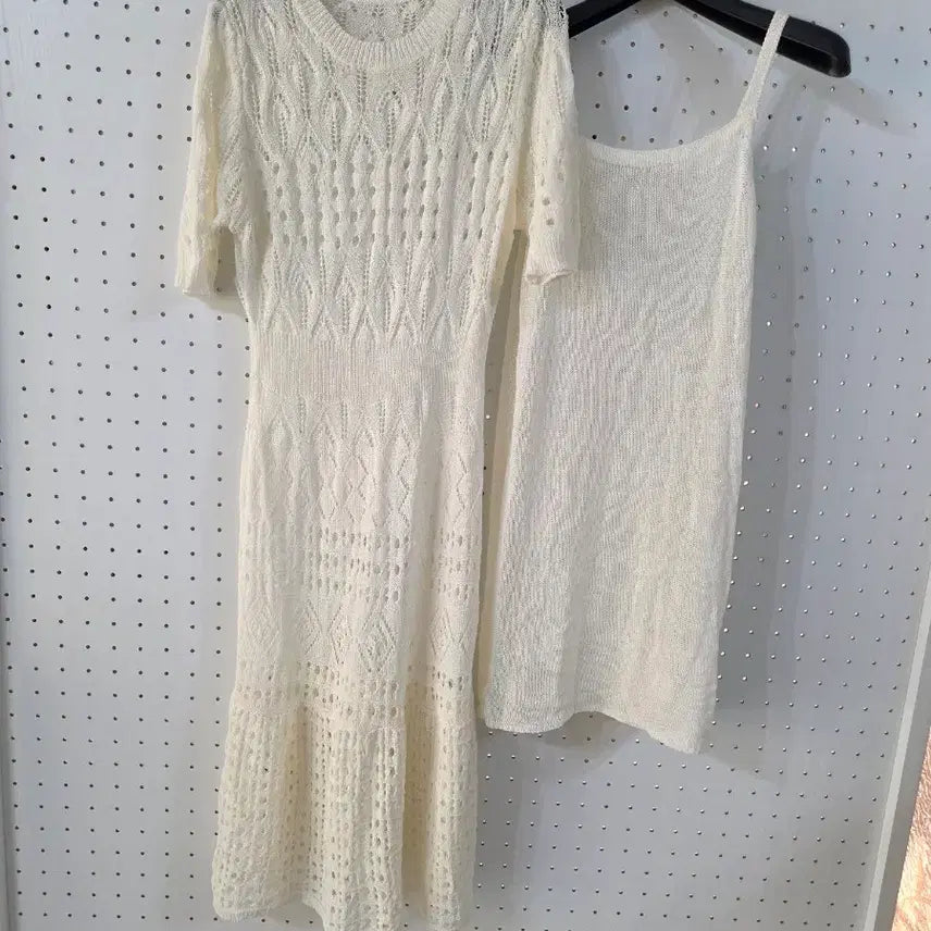 [BUNJANG] White Knit Crochet Long Dress / 화이트 니트 펀칭 롱 원피스(새것)