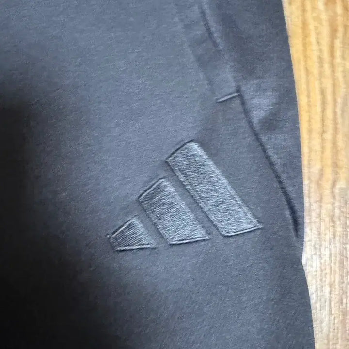 [BUNJANG] Adidas Tiro 25 Sweatpants Joggers / 아디다스 티로25 팬츠 스웻팬츠 조거 준지 나이키 풋살 축구 러닝 레깅스