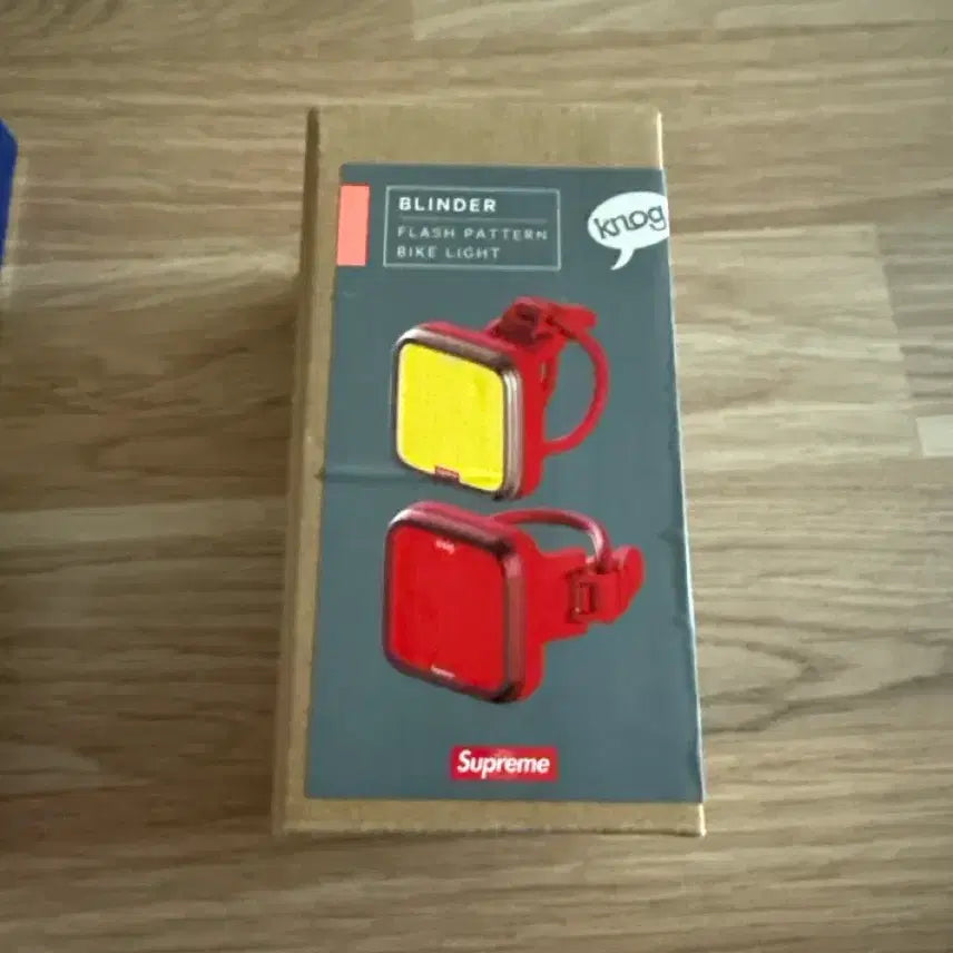 [BUNJANG] Supreme Collectibles Bundle / 각종 슈프림 제품들 판매합니다