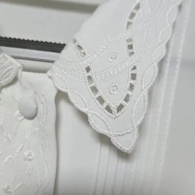 [BUNJANG] Japanese Vintage White Lace Blouse / 일본빈티지 화이트 블라우스