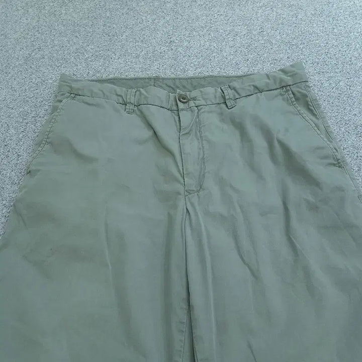 [BUNJANG] Uniqlo L Size Shorts 0504C06 / L 유니클로 반바지 | 0504C06