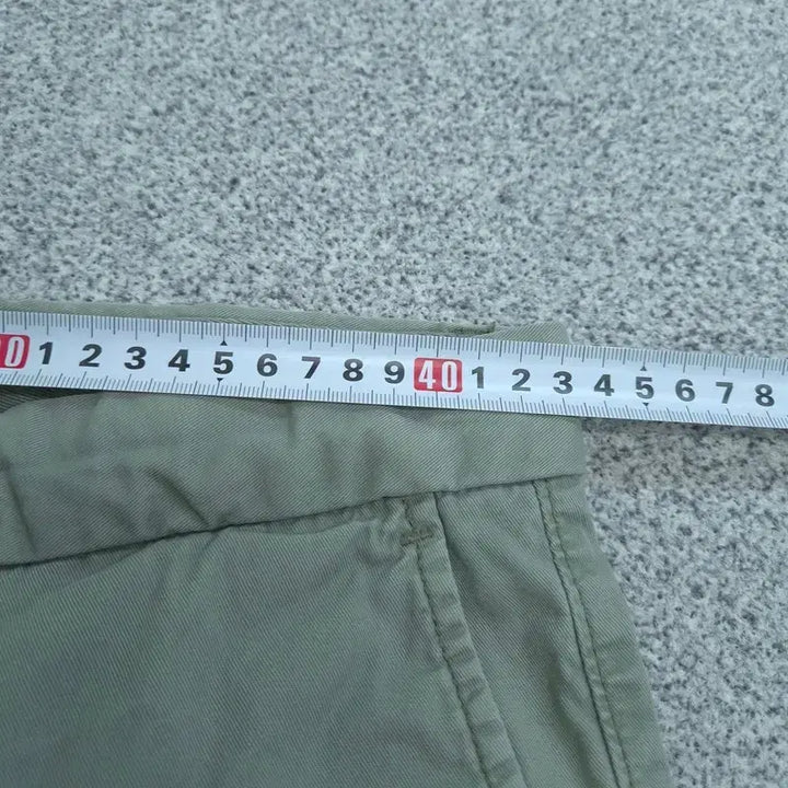 [BUNJANG] Uniqlo L Size Shorts 0504C06 / L 유니클로 반바지 | 0504C06