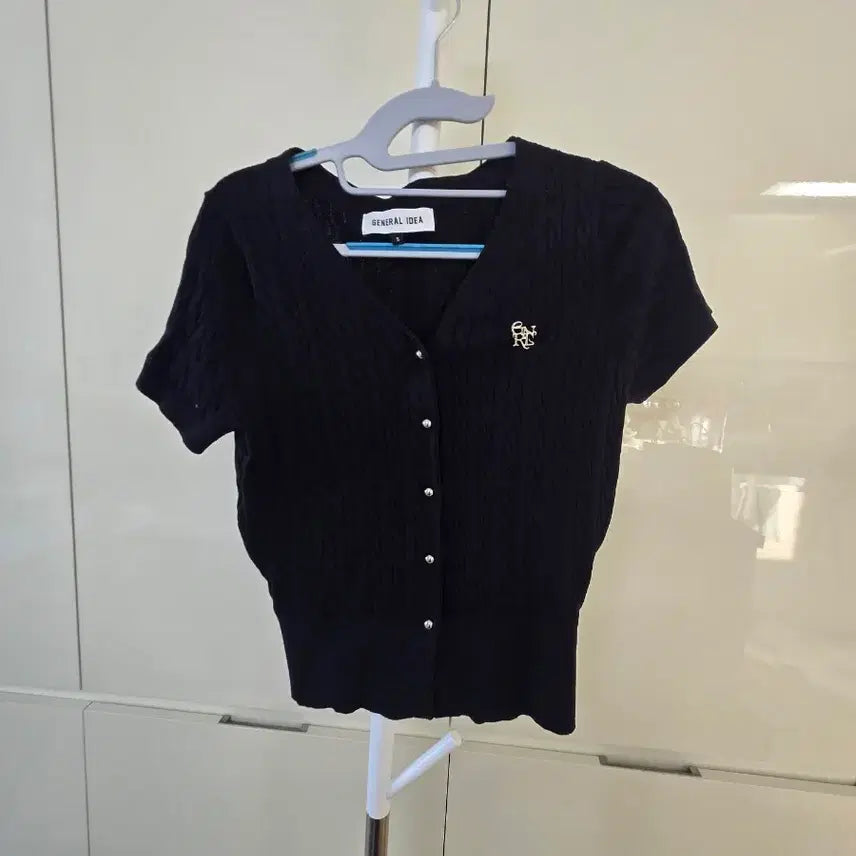[BUNJANG] General Idea Black Short Sleeve Cardigan / 제너럴아이디어 반팔 가디건 블랙