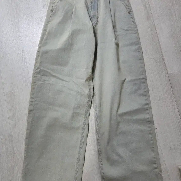 [BUNJANG] RAON Muse La Wajin Light Wash Wide Fit Denim Pants / 라온 뮤제라 와진 연청